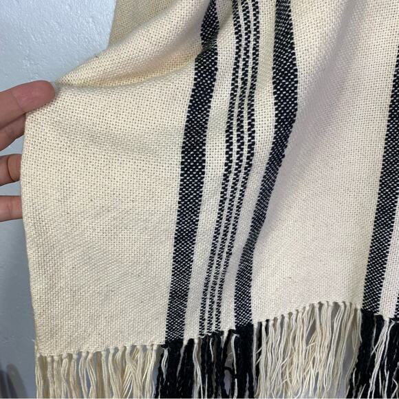 Apiece Apart Amelia Woven Striped Poncho Sweater 100% cotton cream & black sz L - Picture 5 of 9